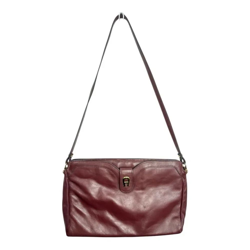 Vintage 80s 90s ETIENNE AIGNER Medium Leather Shoulder Bag Handbag Classic Retro